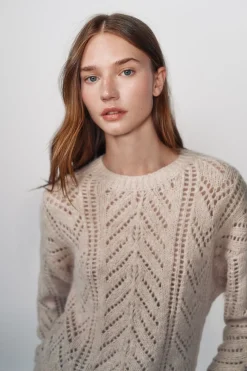 High Spirits Camisolas-Camisola Creama bege