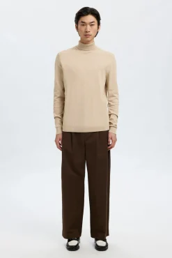 Selected Camisolas-Camisola de gola de algodão orgânico Tostado