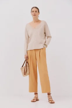 Cortefiel Camisolas-Camisola de malha decote bico Tostado