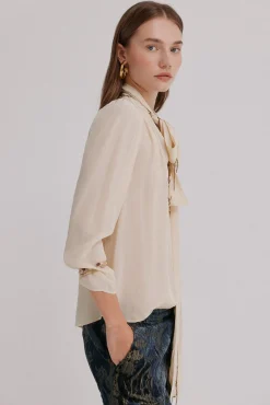 Hoss Intropia Blusas-Carrie. Blusa com laçada Ecru