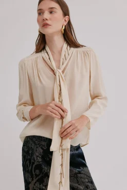 Hoss Intropia Blusas-Carrie. Blusa com laçada Ecru