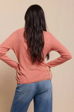 Slowlove T-Shirts-casaco de malha de renda Subiu