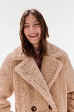 TFP by Tamara Falcó Casacos-Casaco efeito sobretudo Ecru