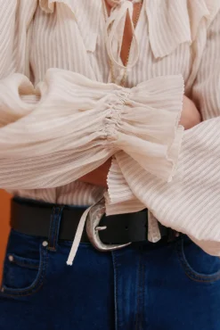 Hoss Intropia Blusas-Cassandra. Blusa romântica Ecru