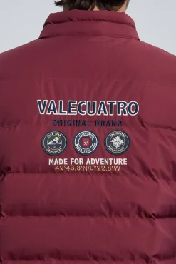 Valecuatro Coletes-Colete acolchoado bordô com 3 escudos Granada