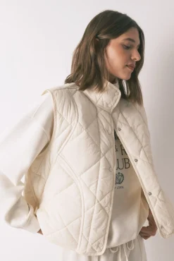 Women'secret Roupões-Colete acolchoado branco bege