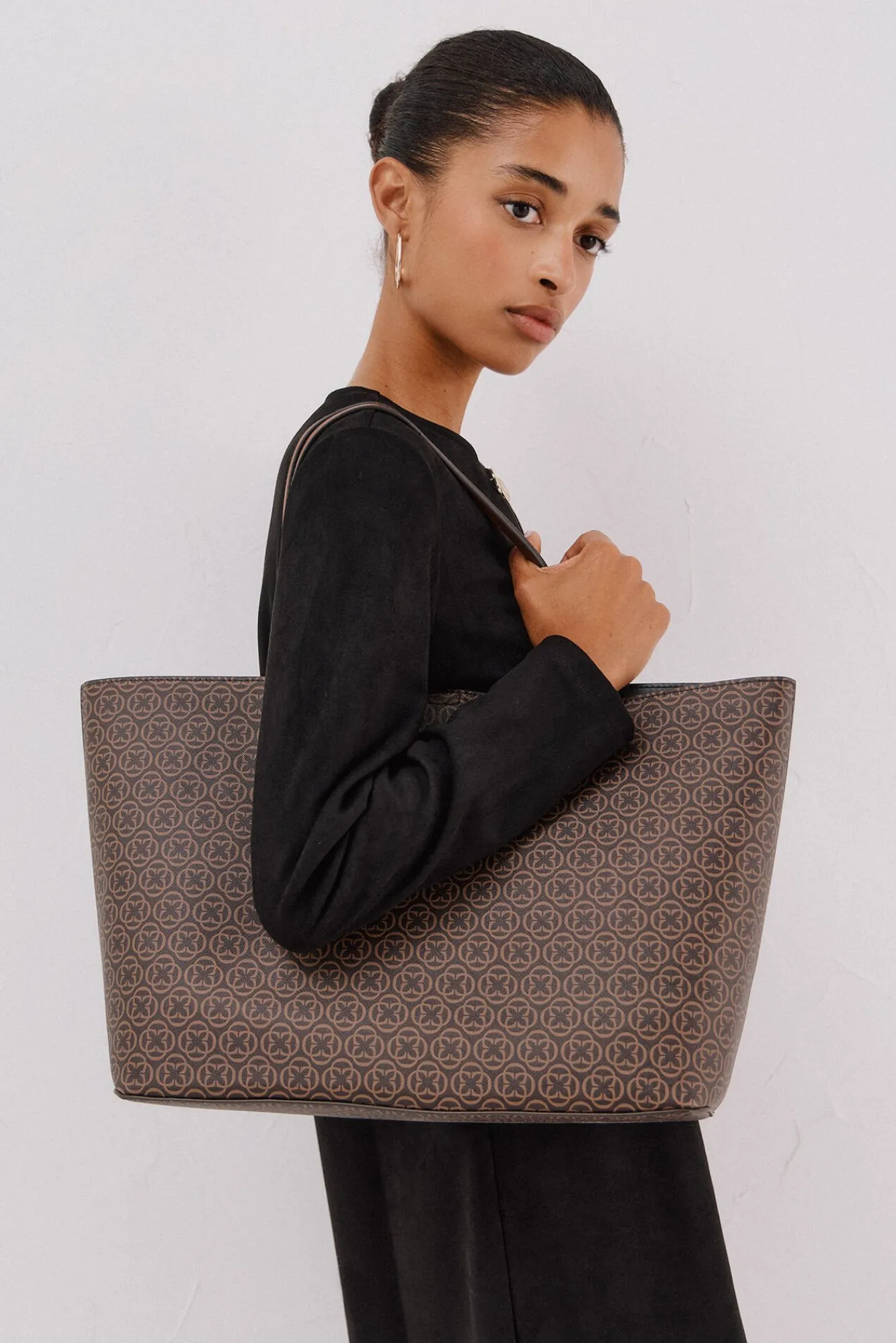 Cortefiel Malas-Comprador de monograma Castanho