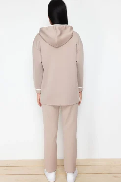 Trendyol Pijamas-Conjunto confortável de duas peças com capuz na cor pedra cinzento