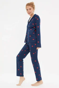 Trendyol Pijamas-Conjunto de pijama camiseiro marinho com corações azul