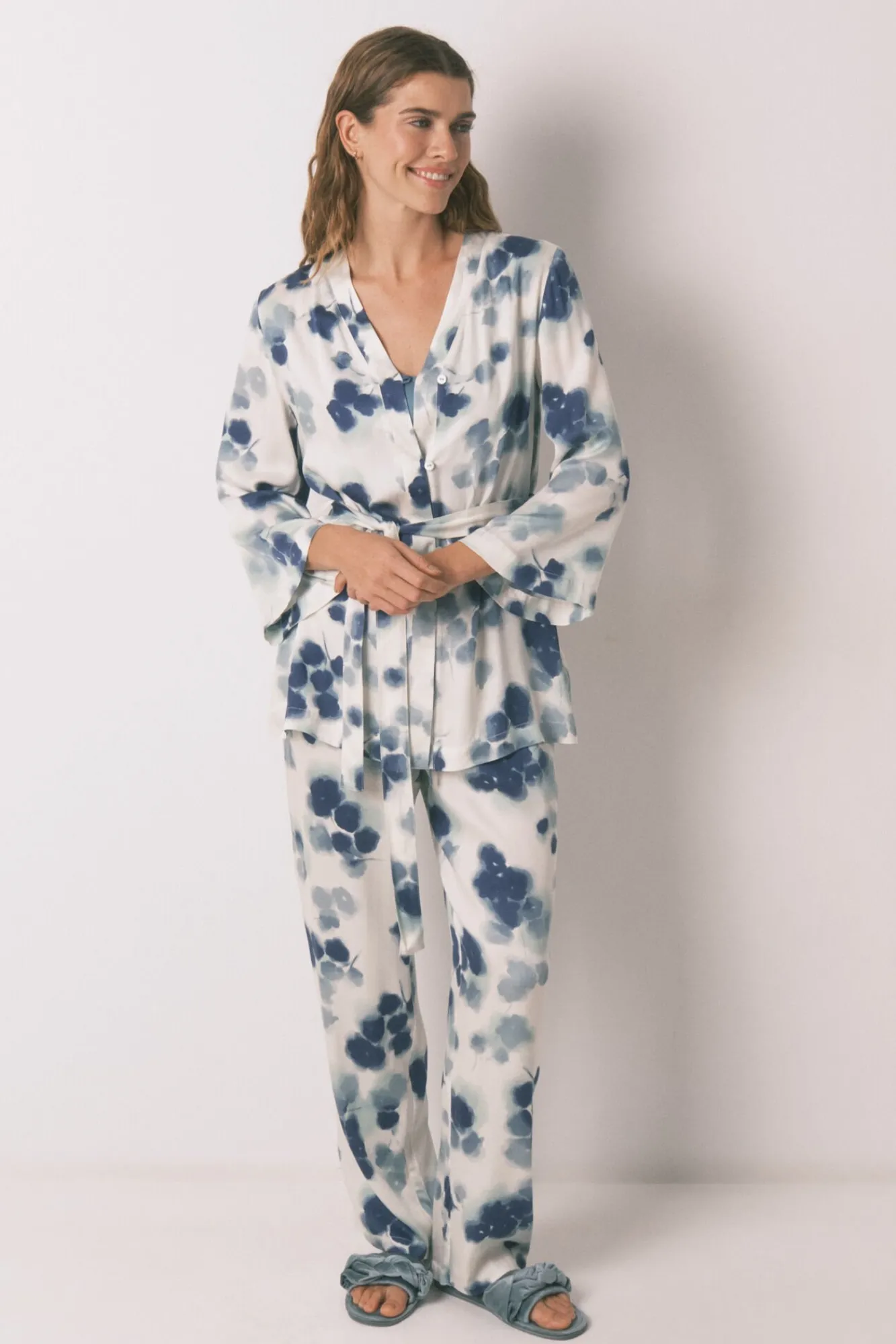 Women'secret Pijamas-Conjunto de pijama de cetim floral verde
