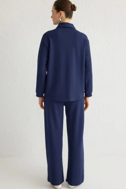 Trendyol Pijamas-Conjunto de top e calça gola polo azul