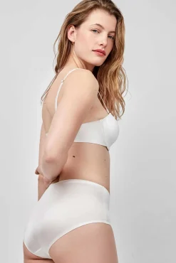 Gisela Roupa Interior-Cueca alta bege