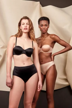 Gisela Roupa Interior-Cueca alta preto