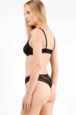 Gisela Roupa Interior-Cuequinha brasileira de renda preto