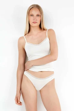 Gisela Roupa Interior-Cuequinha básica com galão de renda branco