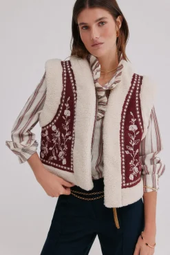 Hoss Intropia Coletes-Daia. Colete bordado Granada