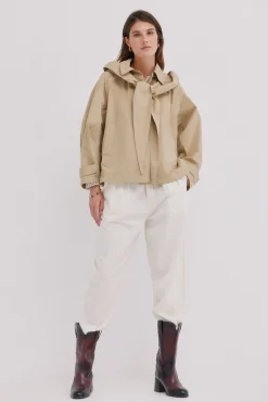 Hoss Intropia Gabardines|Casacos-Daniela. Gabardina curta Ecru