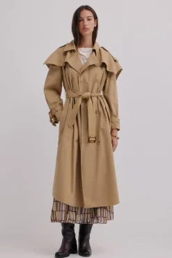 Hoss Intropia Gabardines|Casacos-Daniele. Sobretudo bordado Ecru