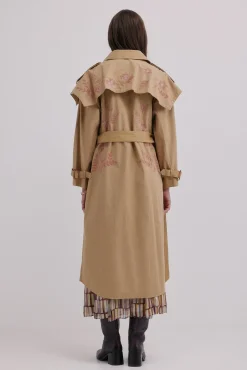 Hoss Intropia Gabardines|Casacos-Daniele. Sobretudo bordado Ecru