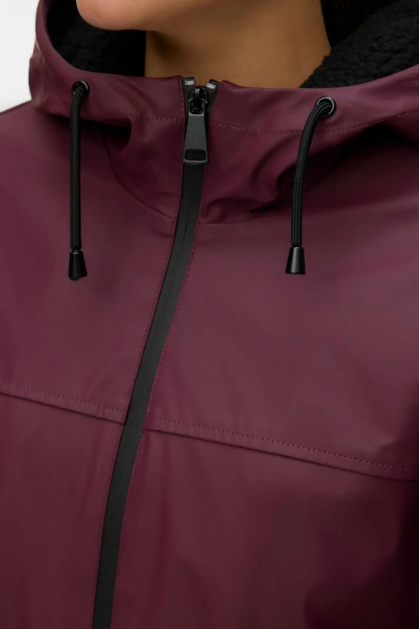 Vero Moda Sobretudos|Casacos-Impermeável com capuz Granada