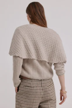 Hoss Intropia Camisolas-Inna. Casaco de malha com capa Beige