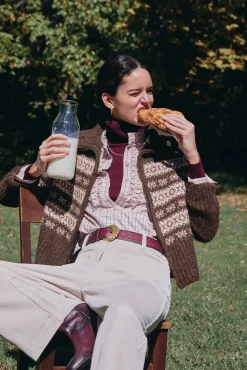 Hoss Intropia Camisolas-Inola. Casaco de malha grego Castanho