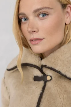 Pedro del Hierro Sobretudos|Casacos-Jaqueta de pele com fecho de pressão Ecru