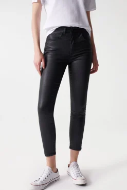 Salsa Jeans Jeans|Calças-Jeans faith push in cropped com efeito coating Preto