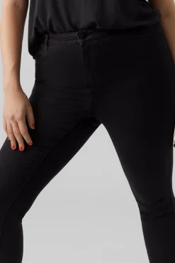 Vero Moda Curve Jeans|Calças-Jeans Slim tamanho grande Preto