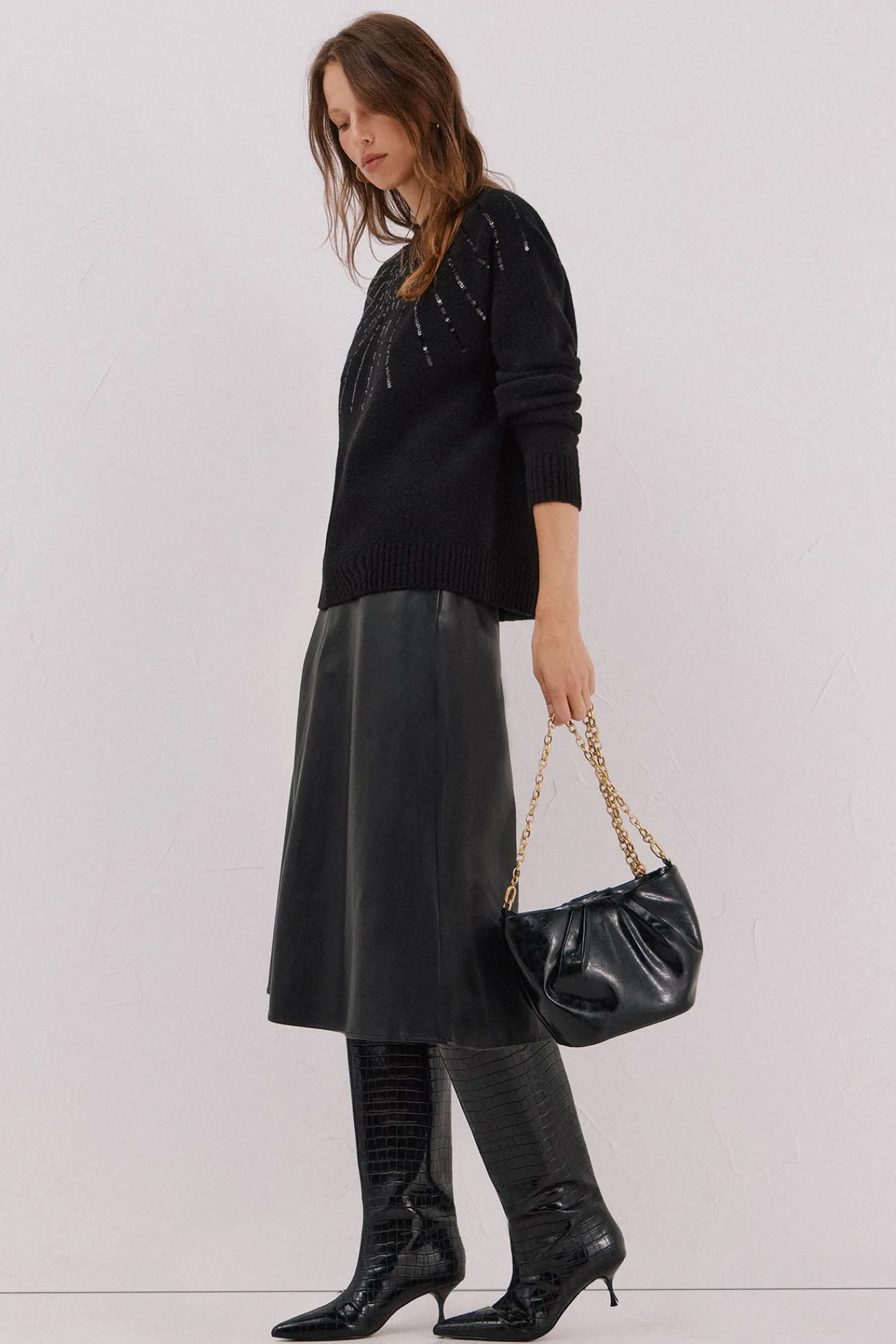 Cortefiel Camisolas-Jersey delantero lentejuelas. Preto