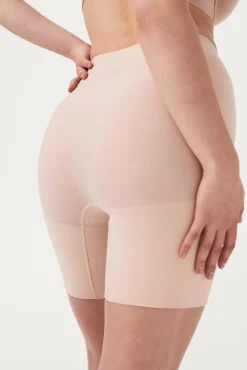 Spanx Roupa Interior-Lange Shorts mittlere Kompression Nude cru