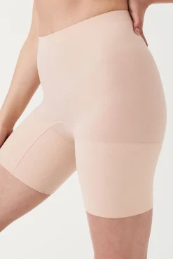 Spanx Roupa Interior-Lange Shorts mittlere Kompression Nude cru