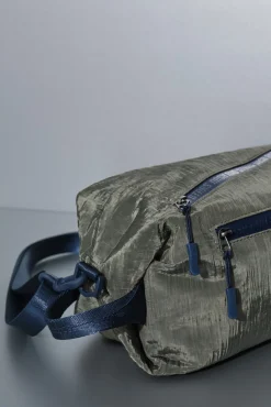 Dash and Stars Malas-Mala de ombro em nylon cáqui acetinado verde