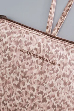 Dash and Stars Malas-Mala esportiva dobrável com estampa animal cru