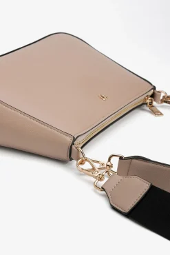 Vilanova Malas-Mala tiracolo com efeito couro Tostado