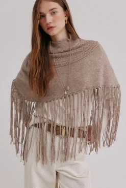 Hoss Intropia Sobretudos-Marta. Capa de malha com franjas Beige