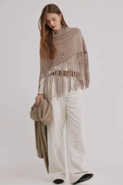 Hoss Intropia Sobretudos-Marta. Capa de malha com franjas Beige