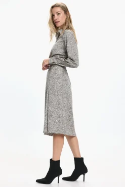 Vero Moda Saias-Medidas da saia flare Cinzento