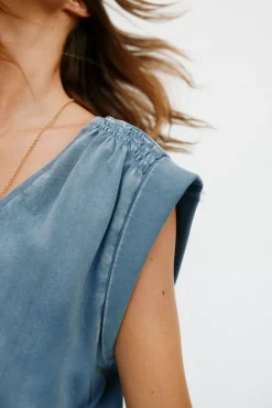 Hoss Intropia T-Shirts-Mónica. Camiseta plissada Azul