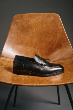 OOTO Sapato Social-Mocassim pele Preto