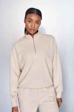 Dash and Stars Sweatshirts-Moletom sweatshirt com gola cru