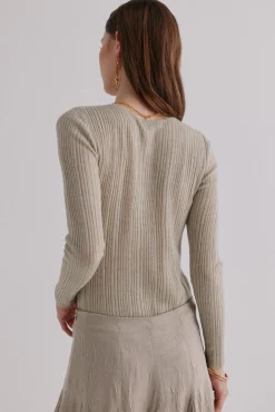 Hoss Intropia T-Shirts-Nabila. Top com detalhe de nó Verde