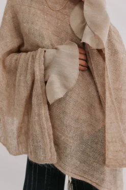 Hoss Intropia Sobretudos-Näelle. Capa de malha Beige