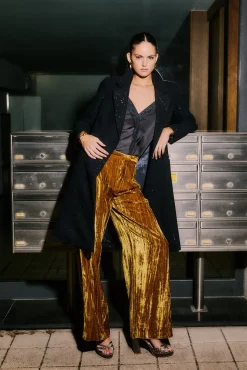 Hoss Intropia Calças-Paige. Calça veludo Dourado