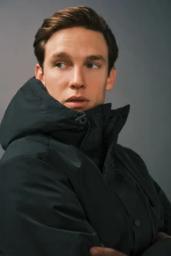 Cortefiel Sobretudos-Parka com capuz Preto