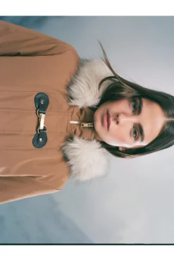 Springfield Casacos-Parka com capuz e zíper metálico Sorona Aura cru