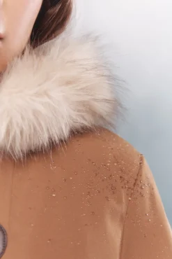 Springfield Casacos-Parka com capuz e zíper metálico Sorona Aura cru