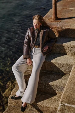 Hoss Intropia Calças-Payton. Calça de veludo cotelê Ecru