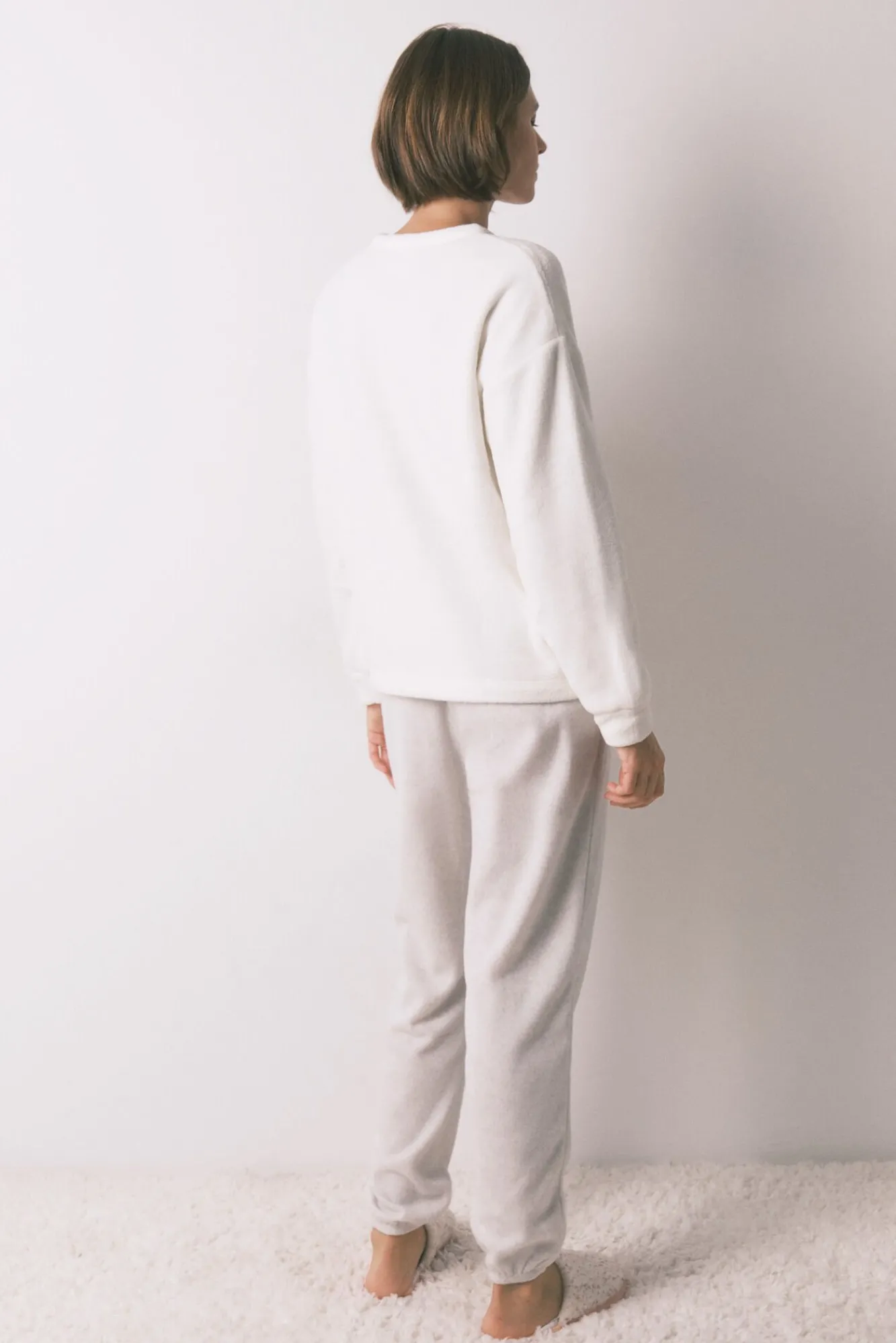 Women'secret Pijamas-Pijama comprido polar suave estampado Pingu bege