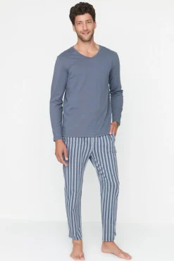 Trendyol Pijamas-Pijama de malha de estampado de corte regular em claro azul